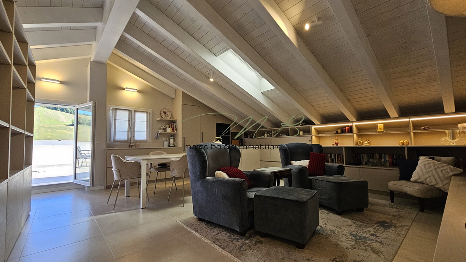 Attico esclusivo a Gaiano con terrazzo di 56 mq