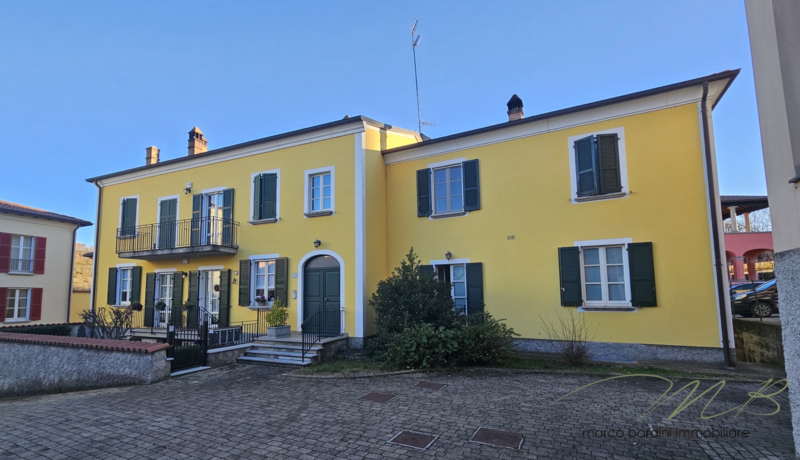Appartamento con ingresso indipendente a Riccò
